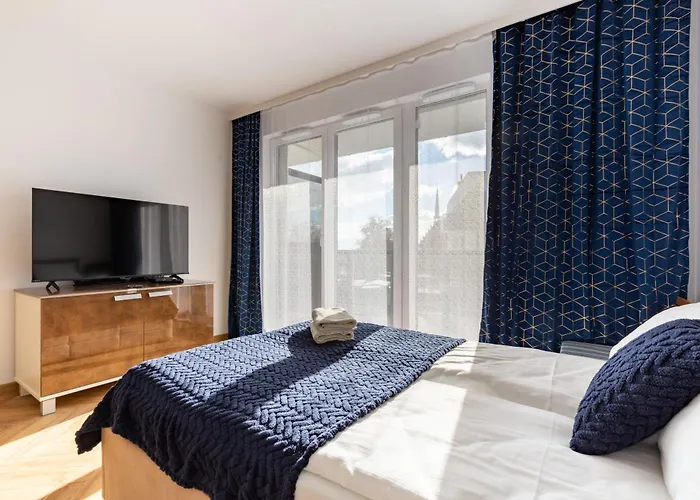 Mostek Sapphire Navy By Bookinghost Apartman *