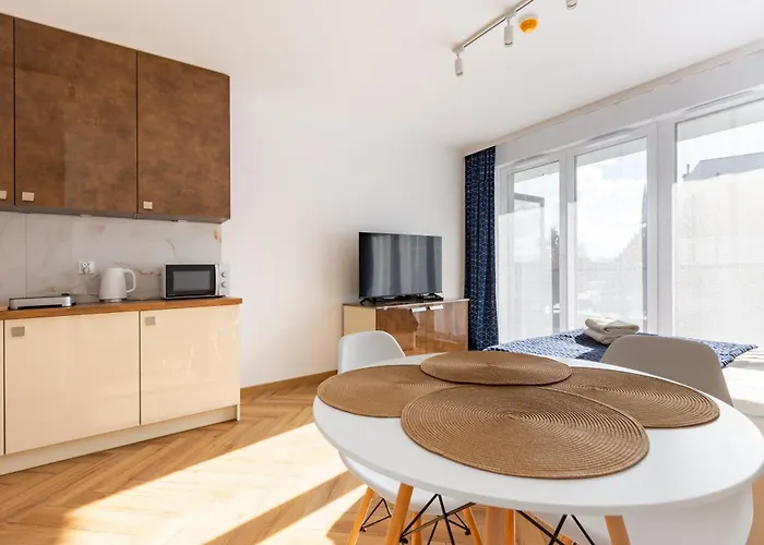 Apartman Mostek Sapphire Navy By Bookinghost *