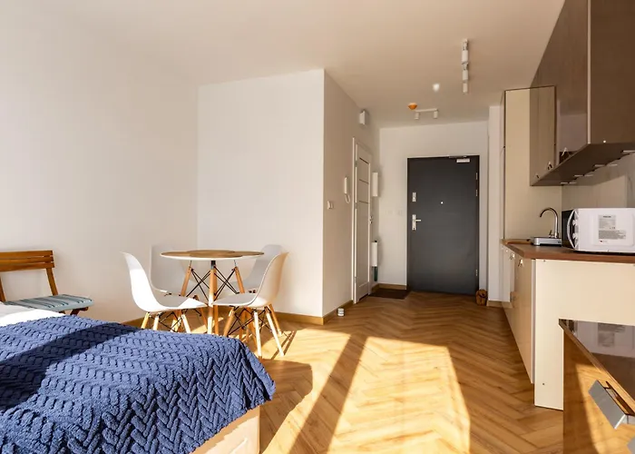 Mostek Sapphire Navy By Bookinghost Apartment Danzig